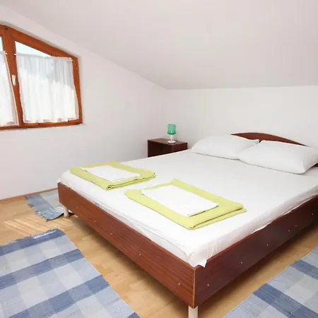 Apartament 6819a Gradac (Split-Dalmatia)