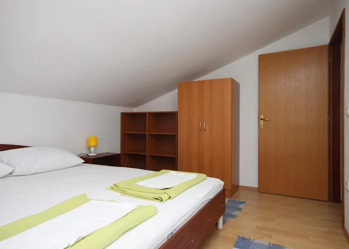 6819a Apartman Gradac